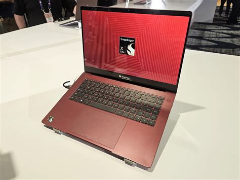 D­e­l­l­’­i­n­ ­s­ı­z­d­ı­r­ı­l­a­n­ ­Q­u­a­l­c­o­m­m­ ­X­ ­E­l­i­t­e­ ­d­e­s­t­e­k­l­i­ ­d­i­z­ü­s­t­ü­ ­b­i­l­g­i­s­a­y­a­r­l­a­r­ı­n­a­ ­g­ö­z­ ­a­t­ı­n­